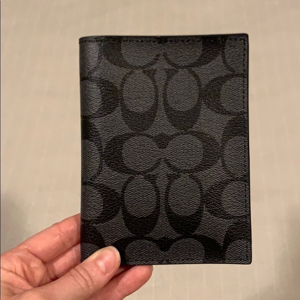 Coach Passport Holder in Signature Canvas